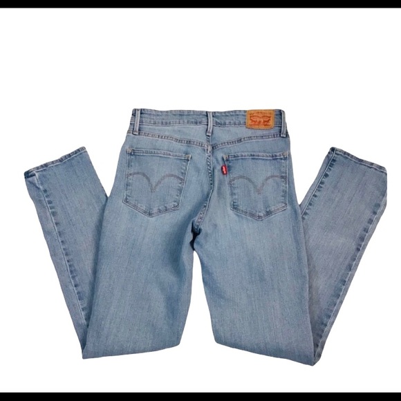 Levi’s | Woman’s Mid Rise Skinny Jean | 28 - Picture 4 of 14